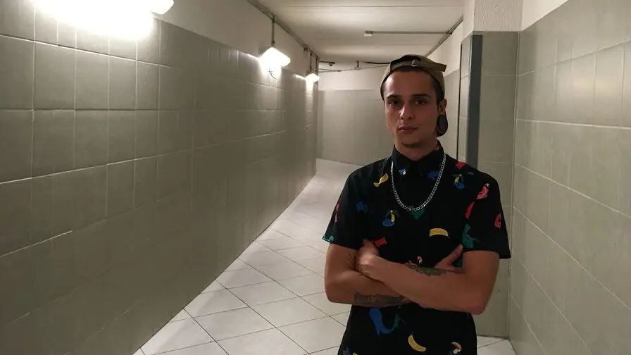 Start Anal Finger ChrisalMeid