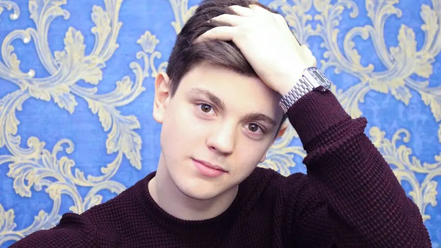 Start Anal Finger CuteStivForU