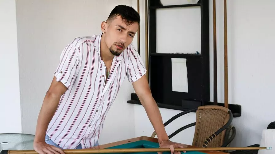 Start Anal Finger DanielFlamer