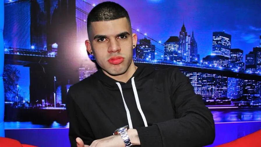 Start Anal Finger JimmyMillers