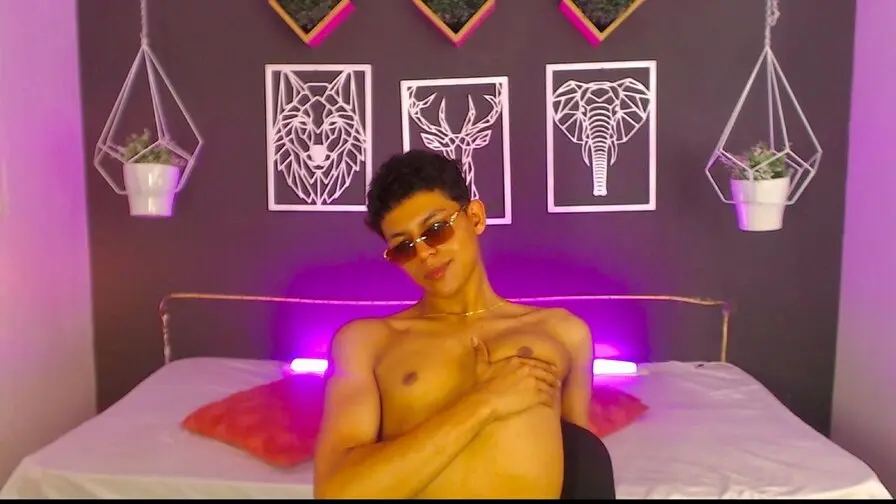 Start Anal Finger JossWill
