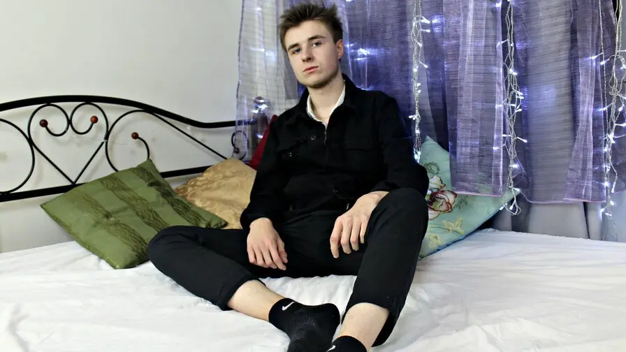 Start Anal Finger MichaelMilton