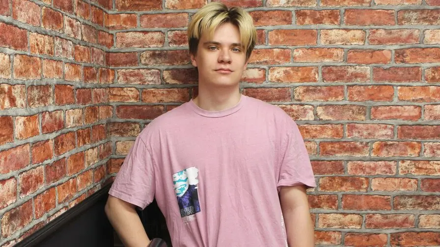 Start Anal Finger PhillipJames