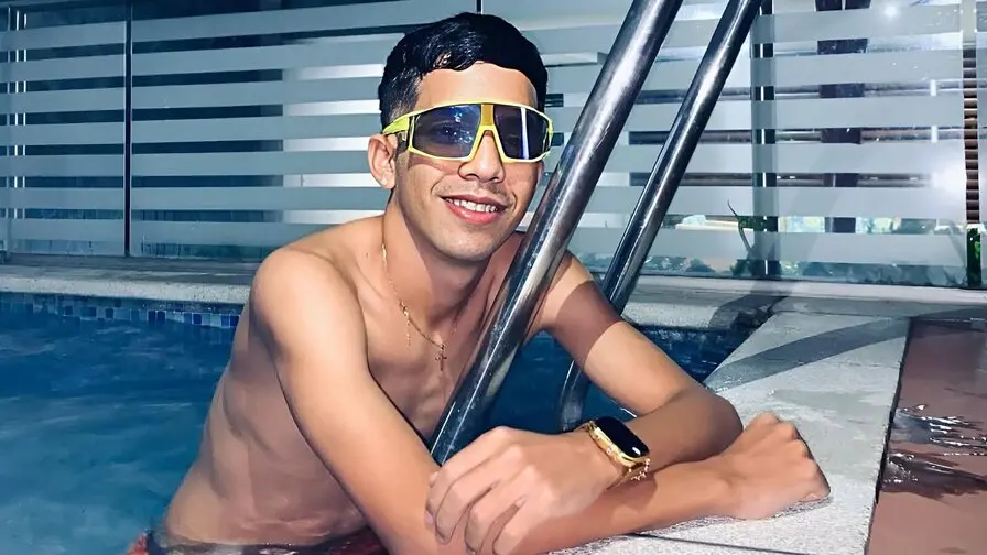 Start Anal Finger SammerSwitch