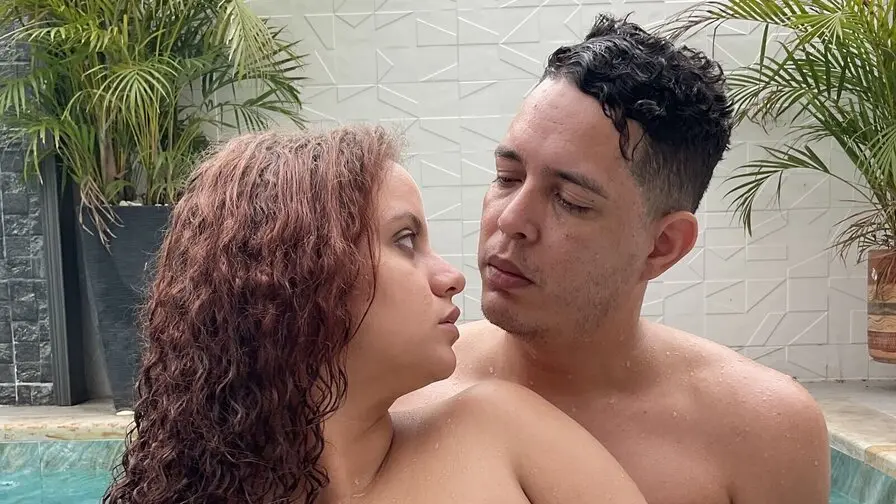 Start Anal Finger LaraAndDarius