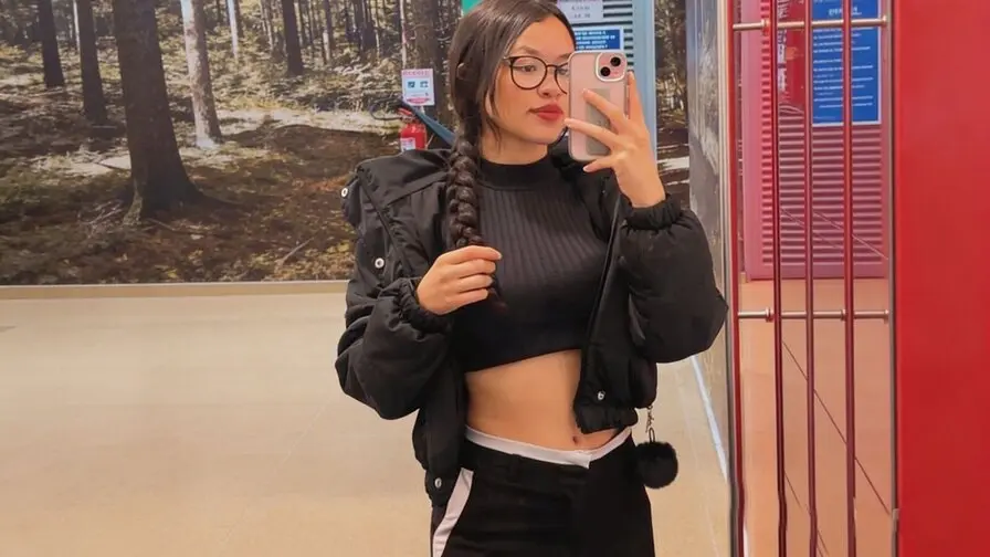 Start Anal Finger AkiraFlorez