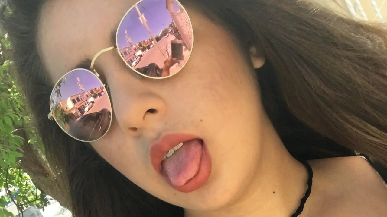 Start Anal Finger AlexaSabrina