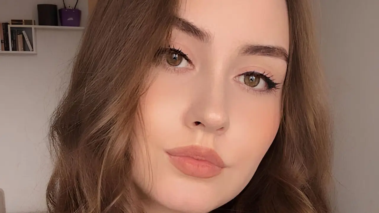 Start Anal Finger AmyBeache