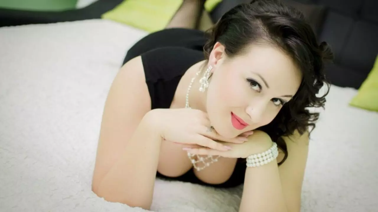 Start Anal Finger AngeliqueMinx