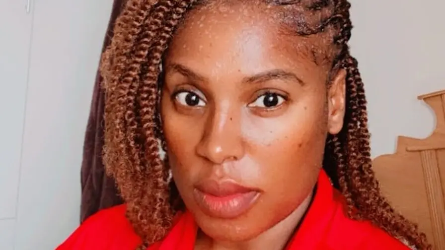 Start Anal Finger ElviraMontery