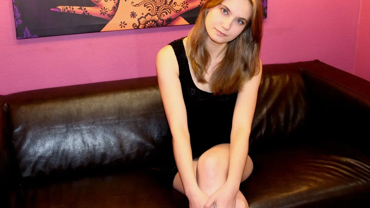 Start Anal Finger FantasticAdriana