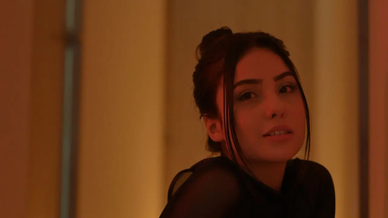 Start Anal Finger FiorellaSantos