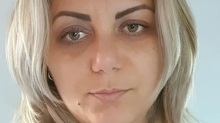 Start Anal Finger JessieRichards