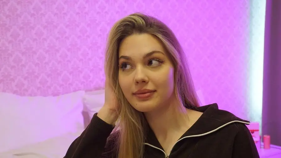 Start Anal Finger LanaMuse