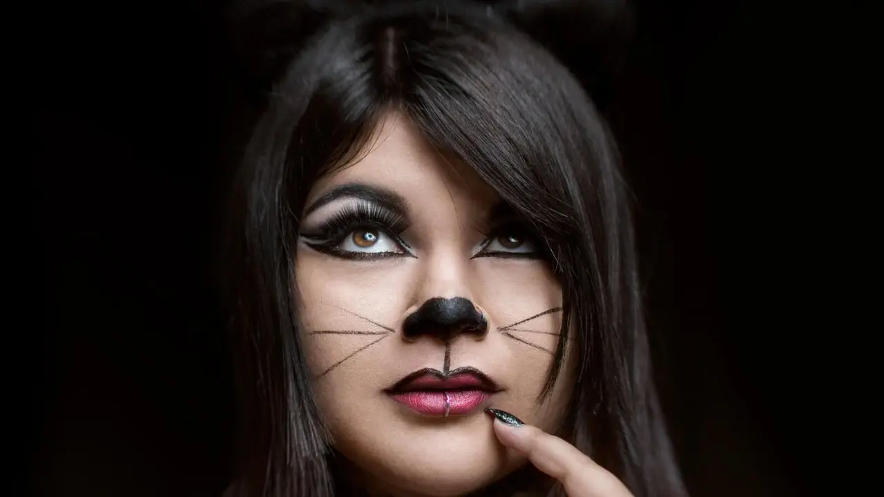 Start Anal Finger LilyMarin