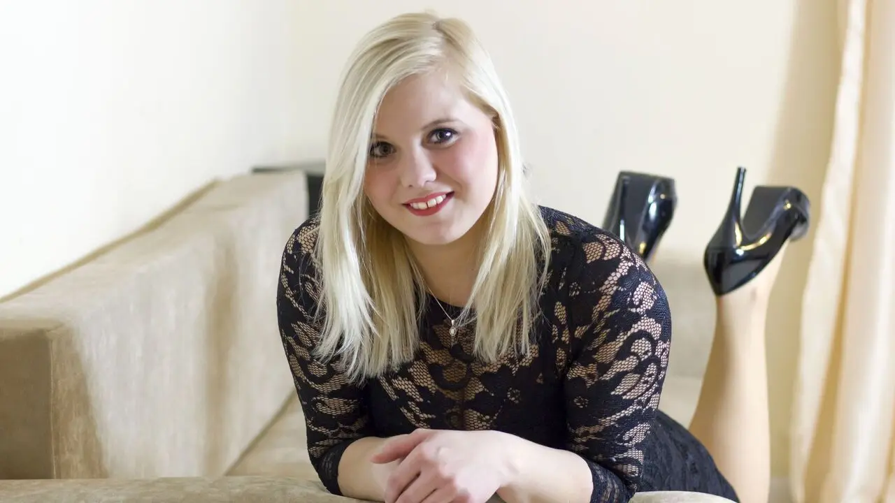 Start Anal Finger LoveTida