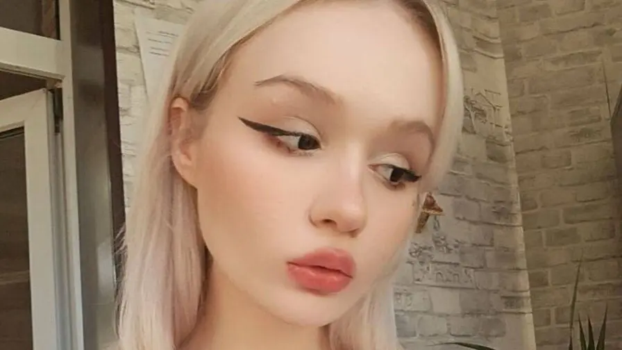 Start Anal Finger LunaMistery