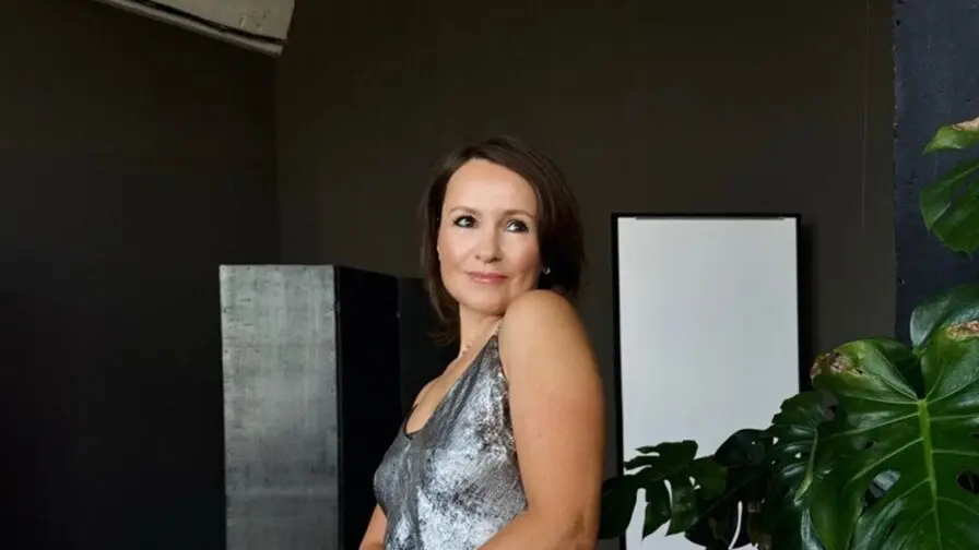 Start Anal Finger NayaEmone