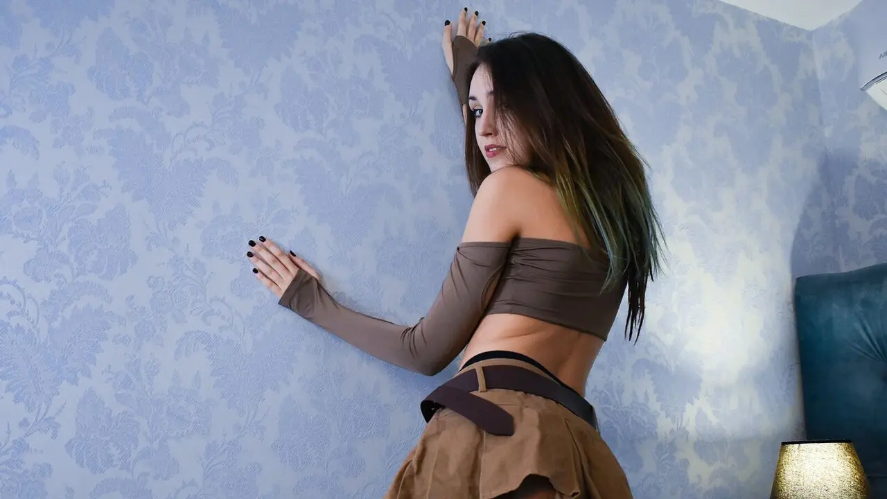 Start Anal Finger RubyLuka