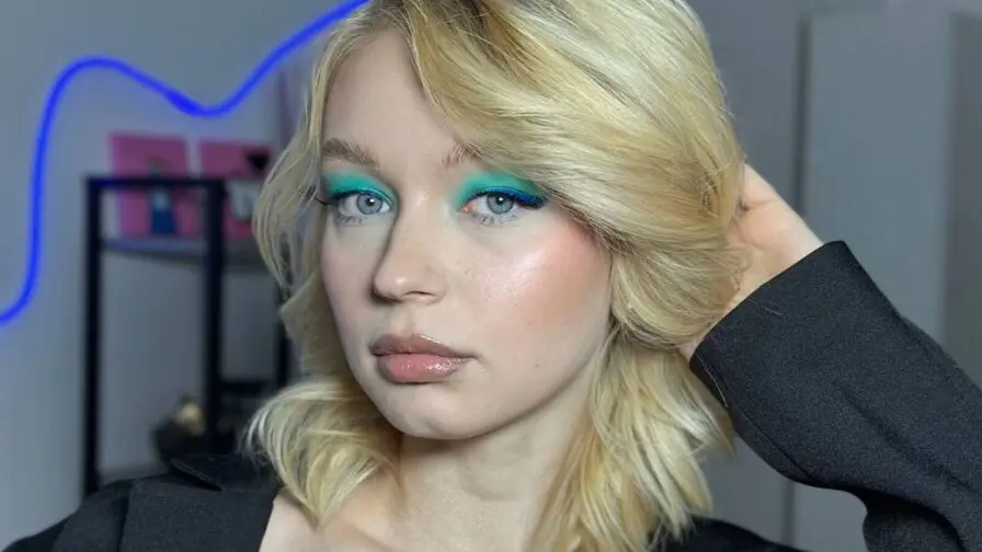 Start Anal Finger SaraDesmio