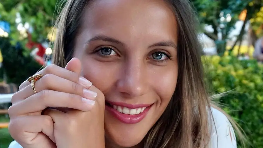 Start Anal Finger SaraGracee