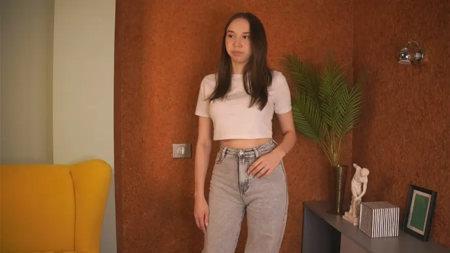 Start Anal Finger SilviaFarman